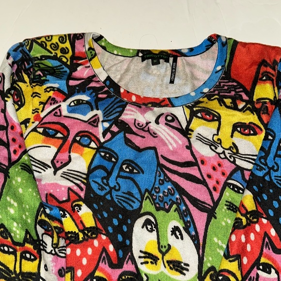 Tricotto long sleeved sweater with cats with rhinestones. Size medium - Picture 2 of 5